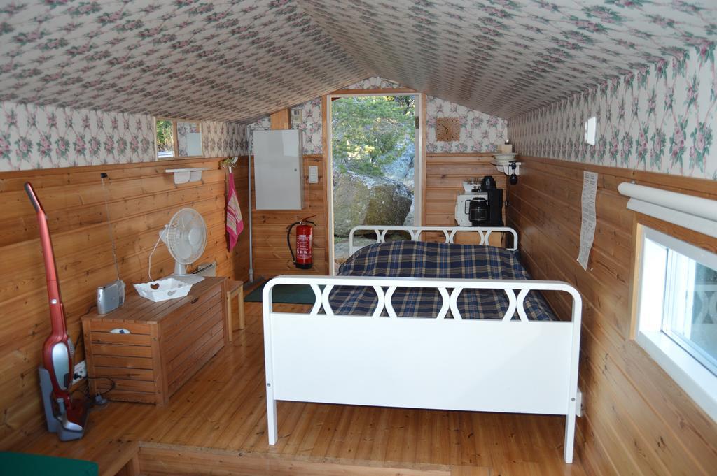 Vuosnaisten Meriasema Kustavi Room photo